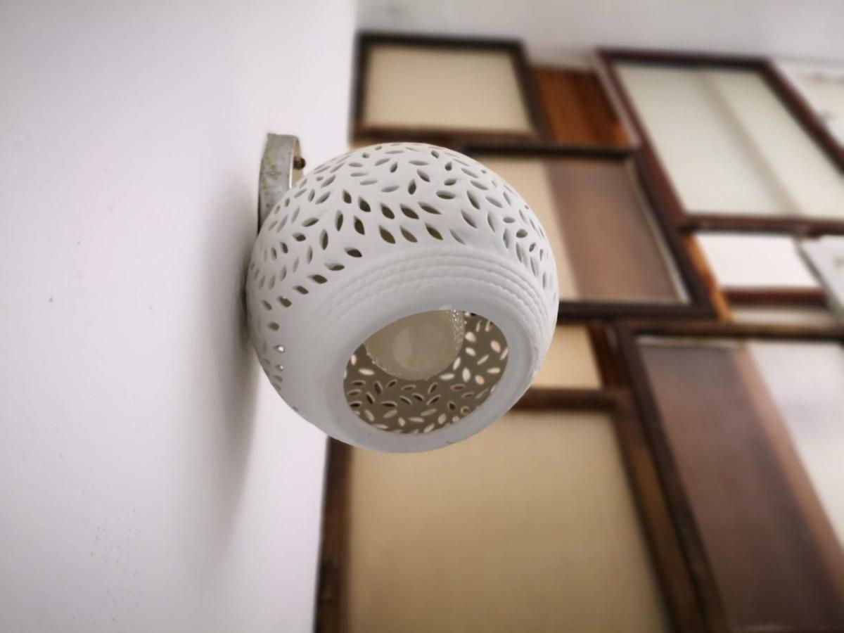 Honey House Tainan Bed & Breakfast Exterior photo